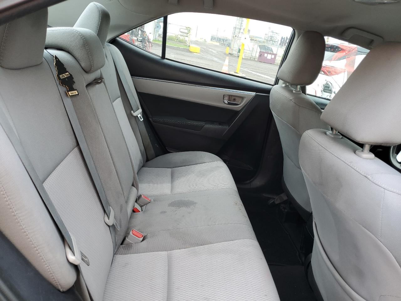 2015 Toyota Corolla L VIN: 2T1BURHE5FC426833 Lot: 68448555