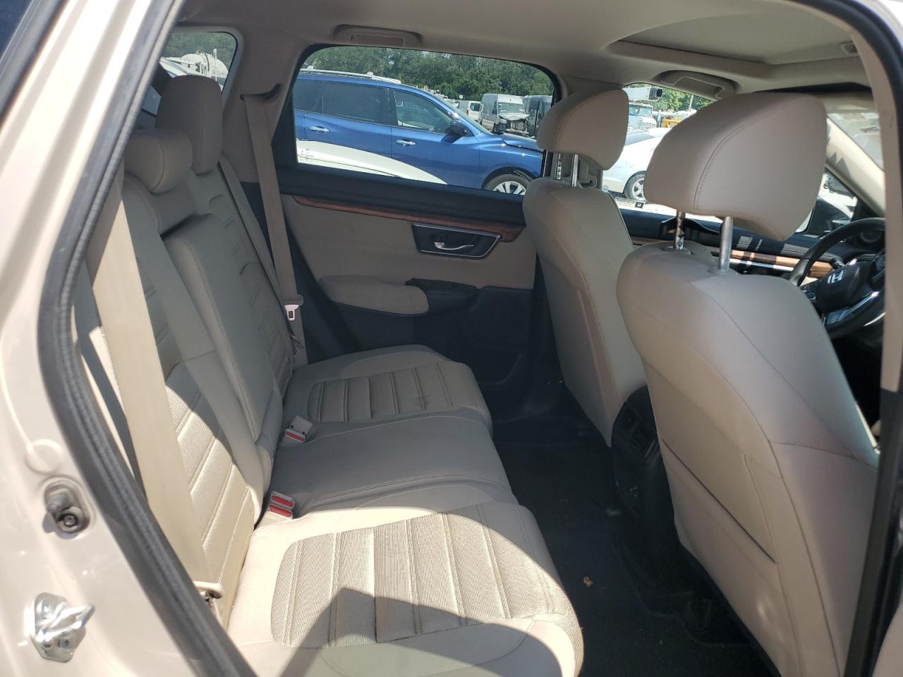 5J6RW2H58HL052014 2017 Honda Cr-V Ex