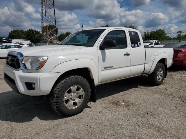  TOYOTA TACOMA 2015 White