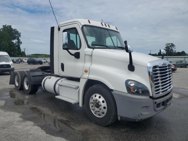 2018 FREIGHTLINER CASCADIA 1 - TRUCKS for sale at Copart NC - RALEIGH