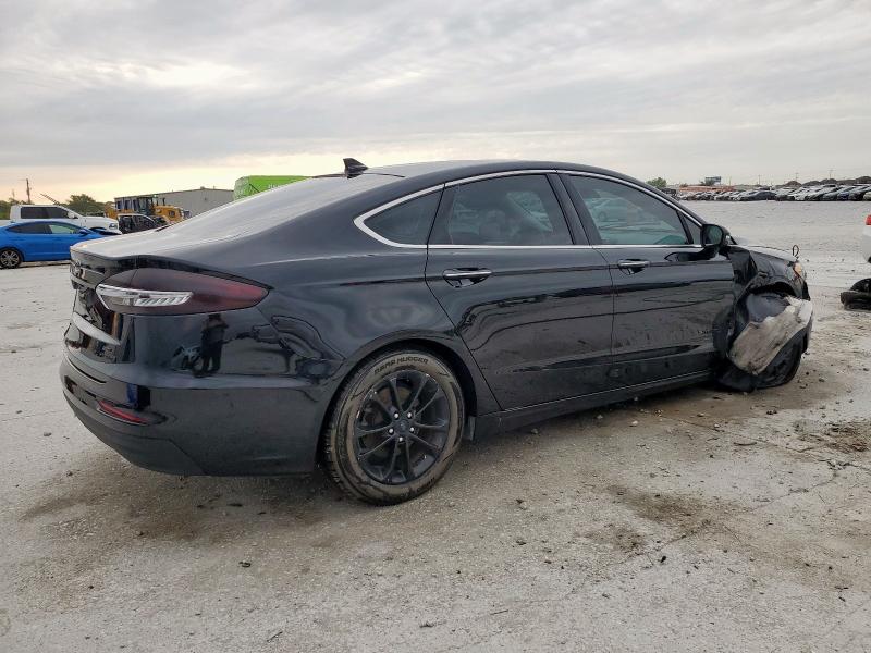  FORD FUSION 2019 Черный