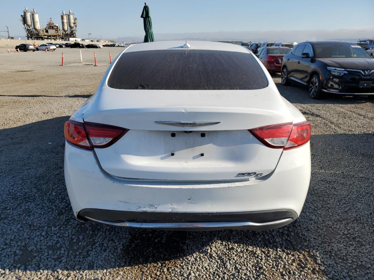 2015 Chrysler 200 C VIN: 1C3CCCCB6FN663043 Lot: 68300625