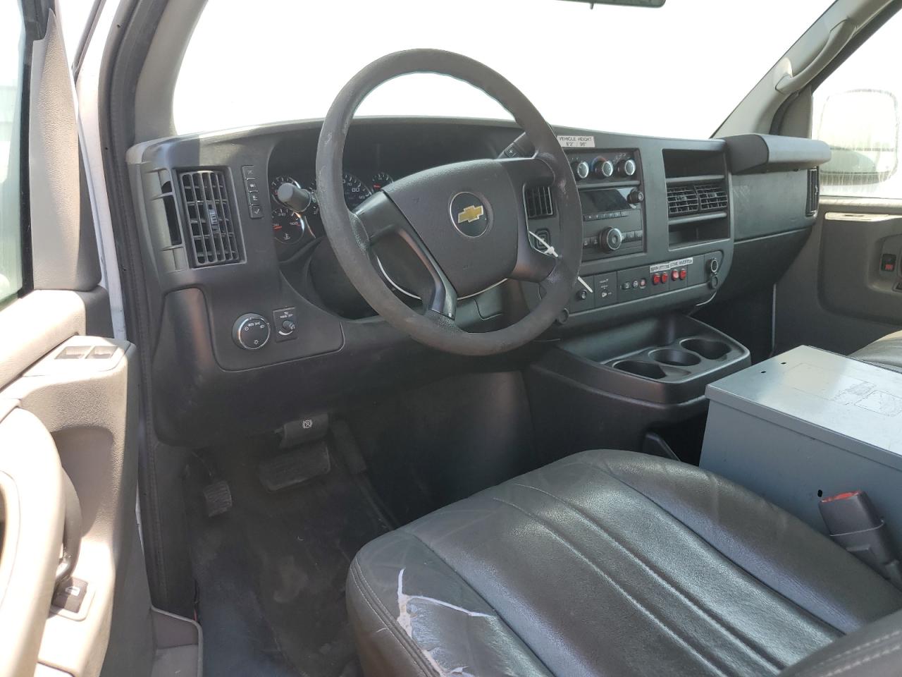 2014 Chevrolet Express G2500 VIN: 1GCWGFCB6E1116374 Lot: 43697375