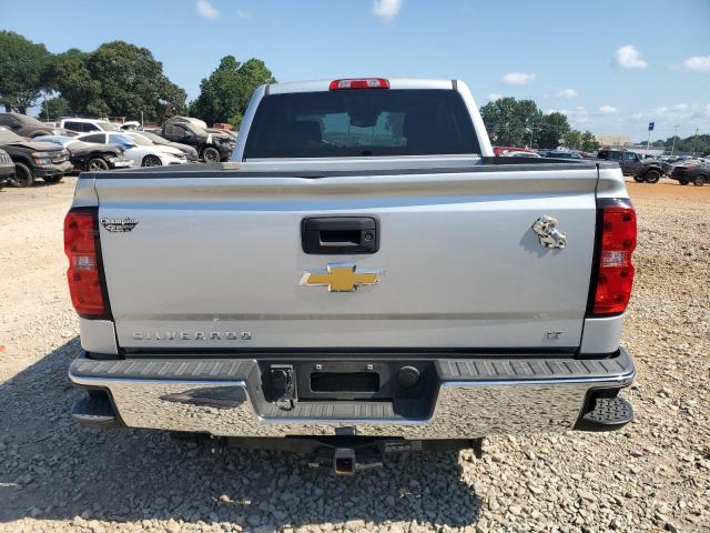  CHEVROLET SILVERADO 2018 Серебристый