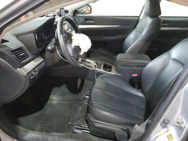  SUBARU OUTBACK 2013 Srebrny