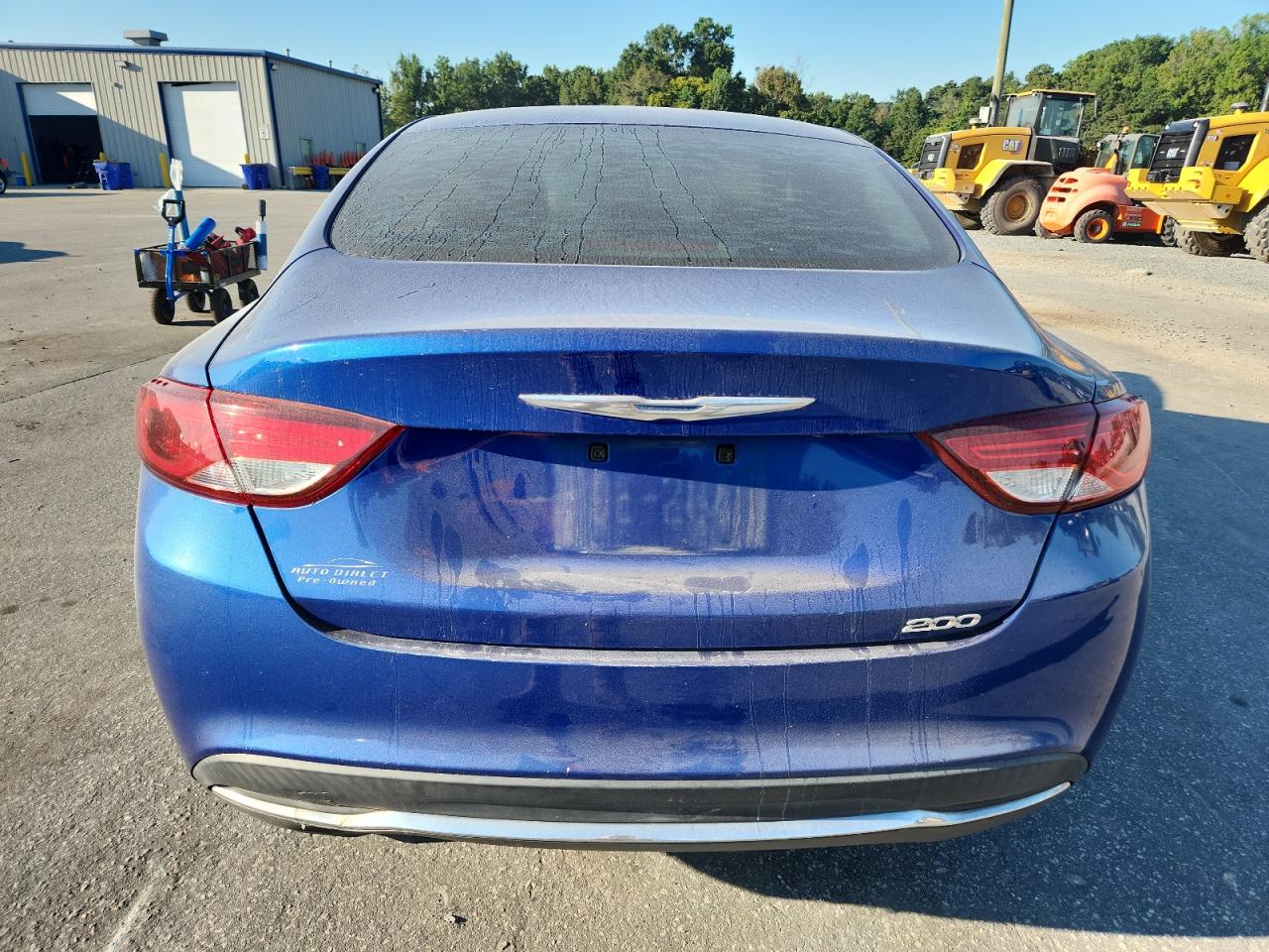 2015 Chrysler 200 Limited VIN: 1C3CCCAB2FN565033 Lot: 71017435