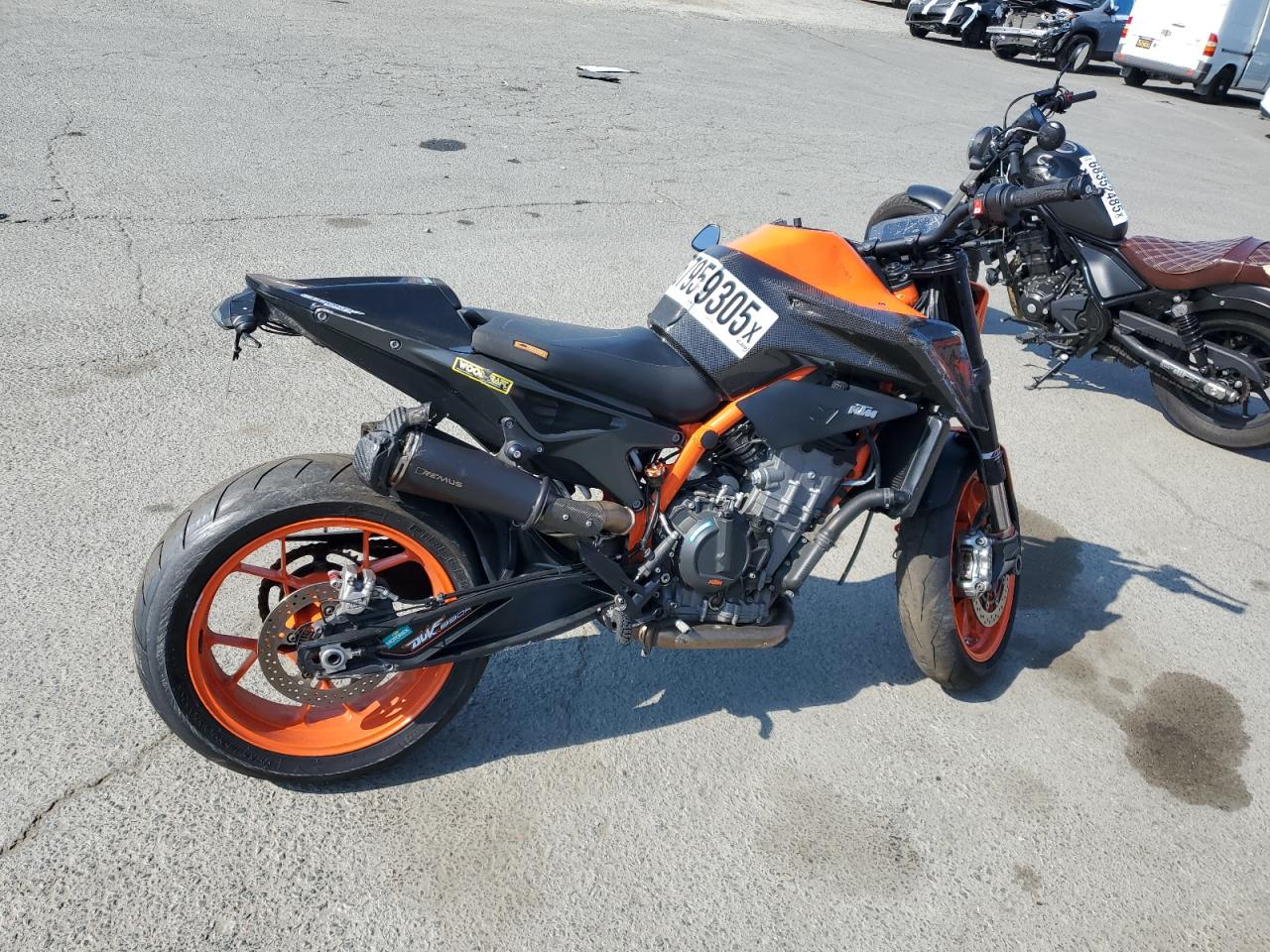 2020 Ktm 890 Duke R two_colors null gas VBKTU9406LM800572 photo #1