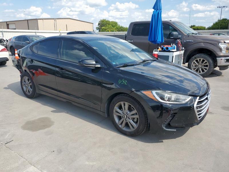  HYUNDAI ELANTRA 2017 Черный
