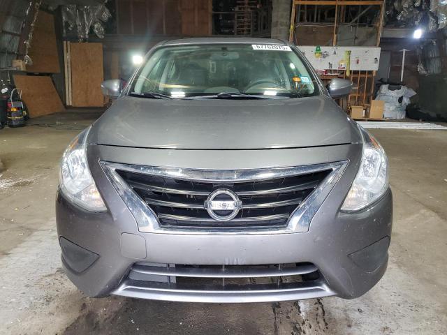  NISSAN VERSA 2019 Szary