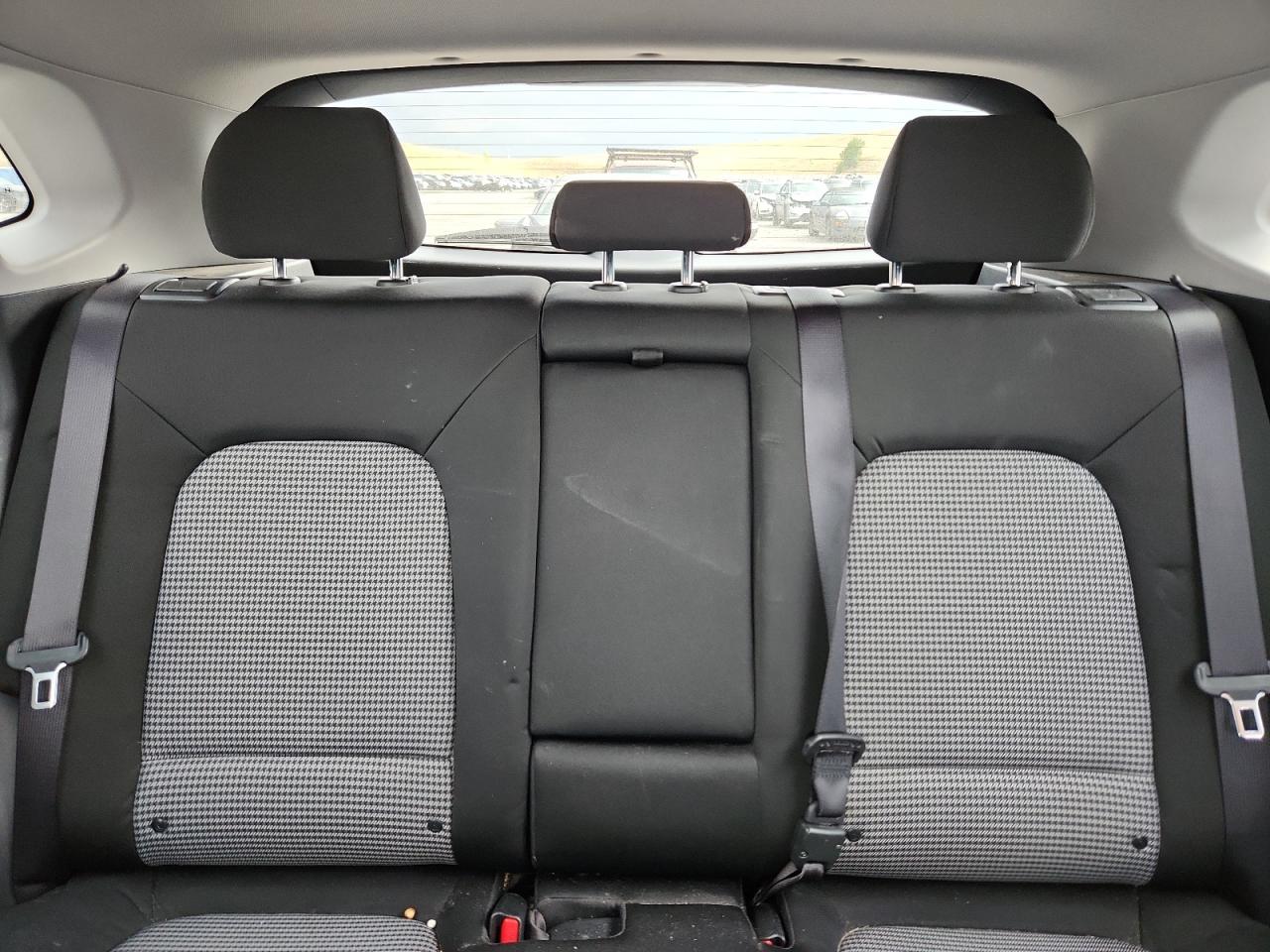 2020 Hyundai Kona Sel Plus VIN: KM8K6CAA4LU415895 Lot: 69675385