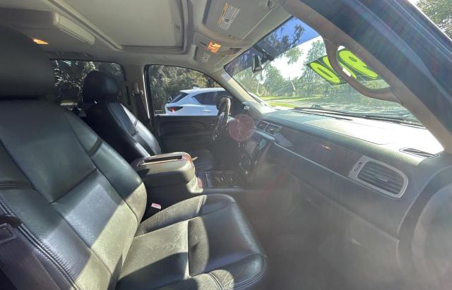 Parquets GMC YUKON 2014 Czarny