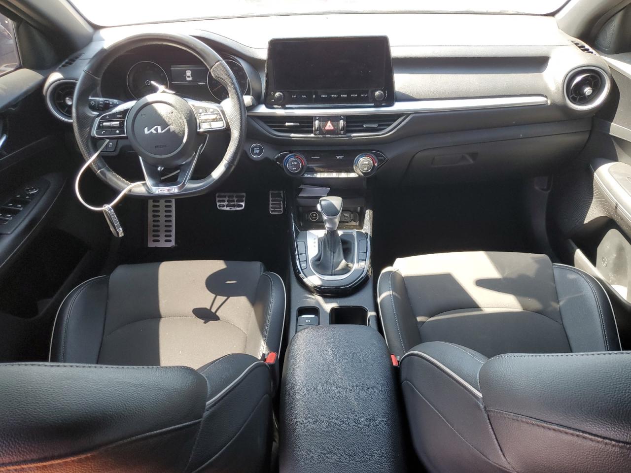 2024 Kia Forte Gt Line VIN: 3KPF54AD6RE727734 Lot: 69301645