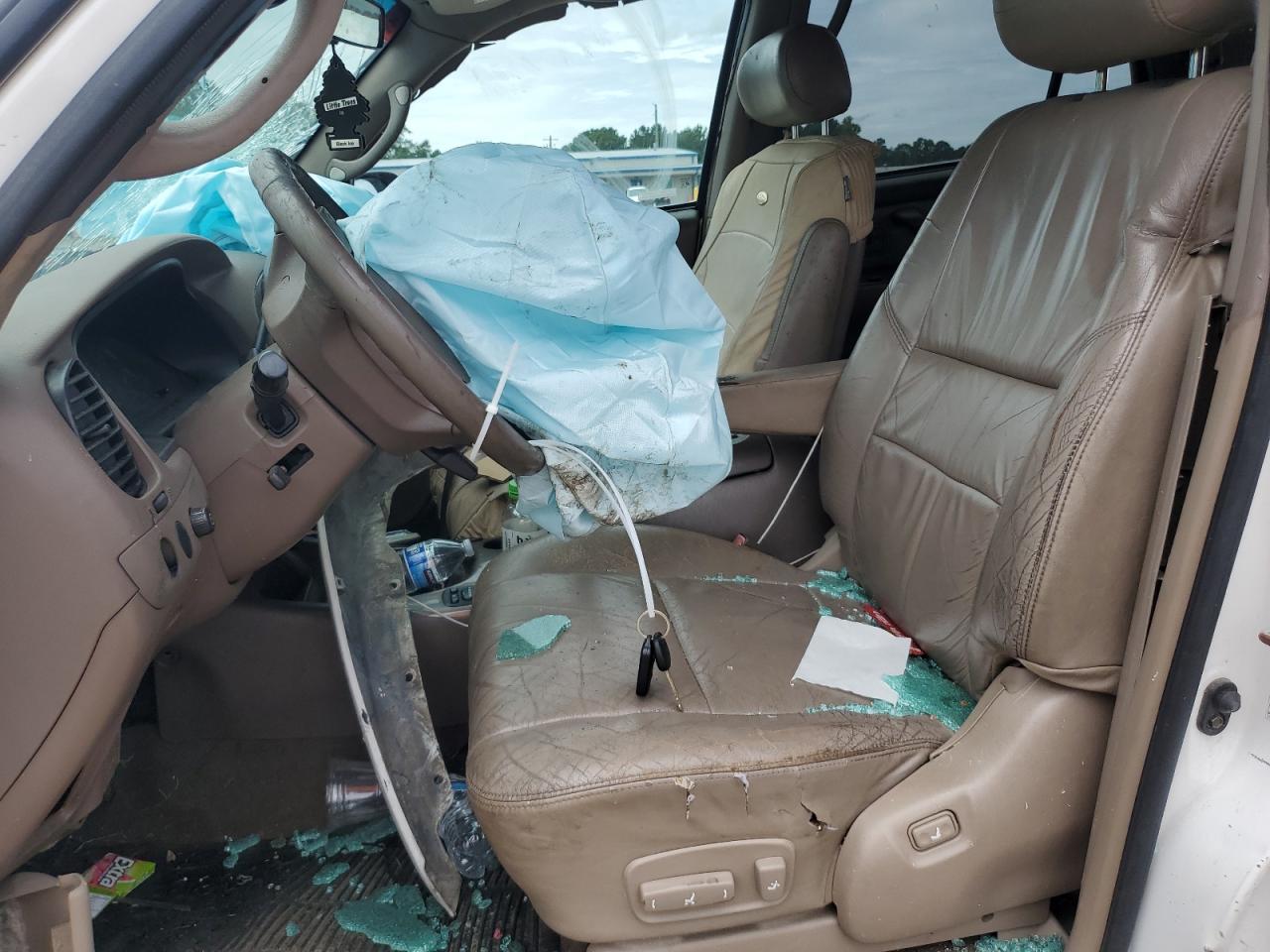 2002 Toyota Sequoia Limited VIN: 5TDZT38A82S077793 Lot: 68464155