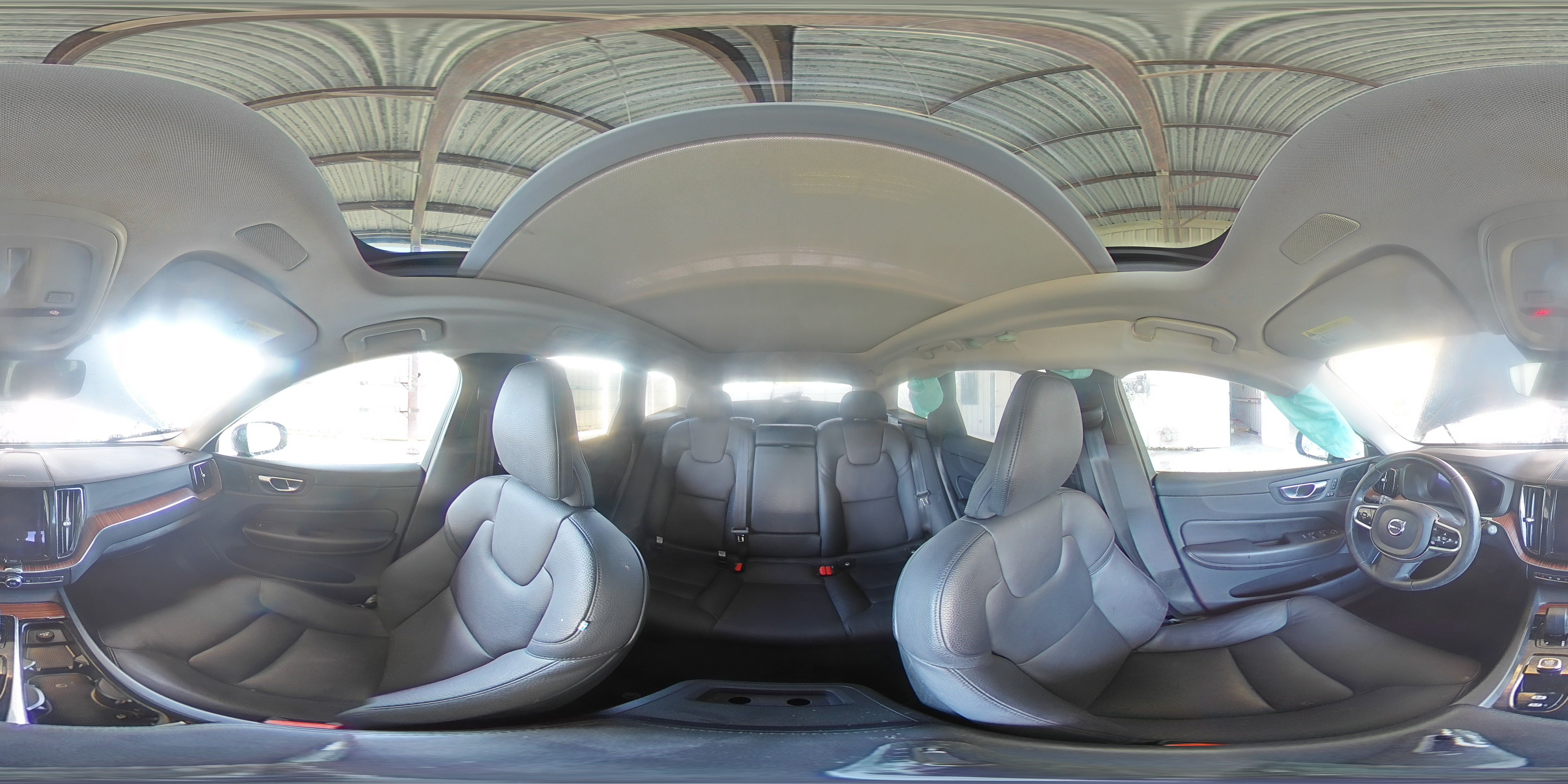 2023 Volvo Xc60 Plus VIN: YV4L12RE0P1294697 Lot: 67816685