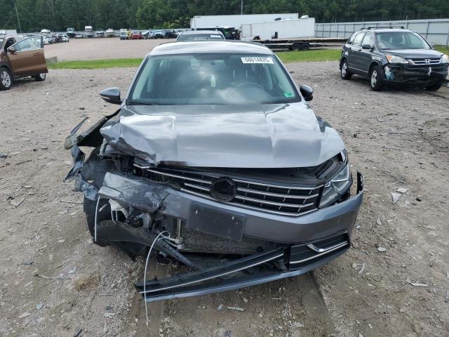  VOLKSWAGEN PASSAT 2016 Серый