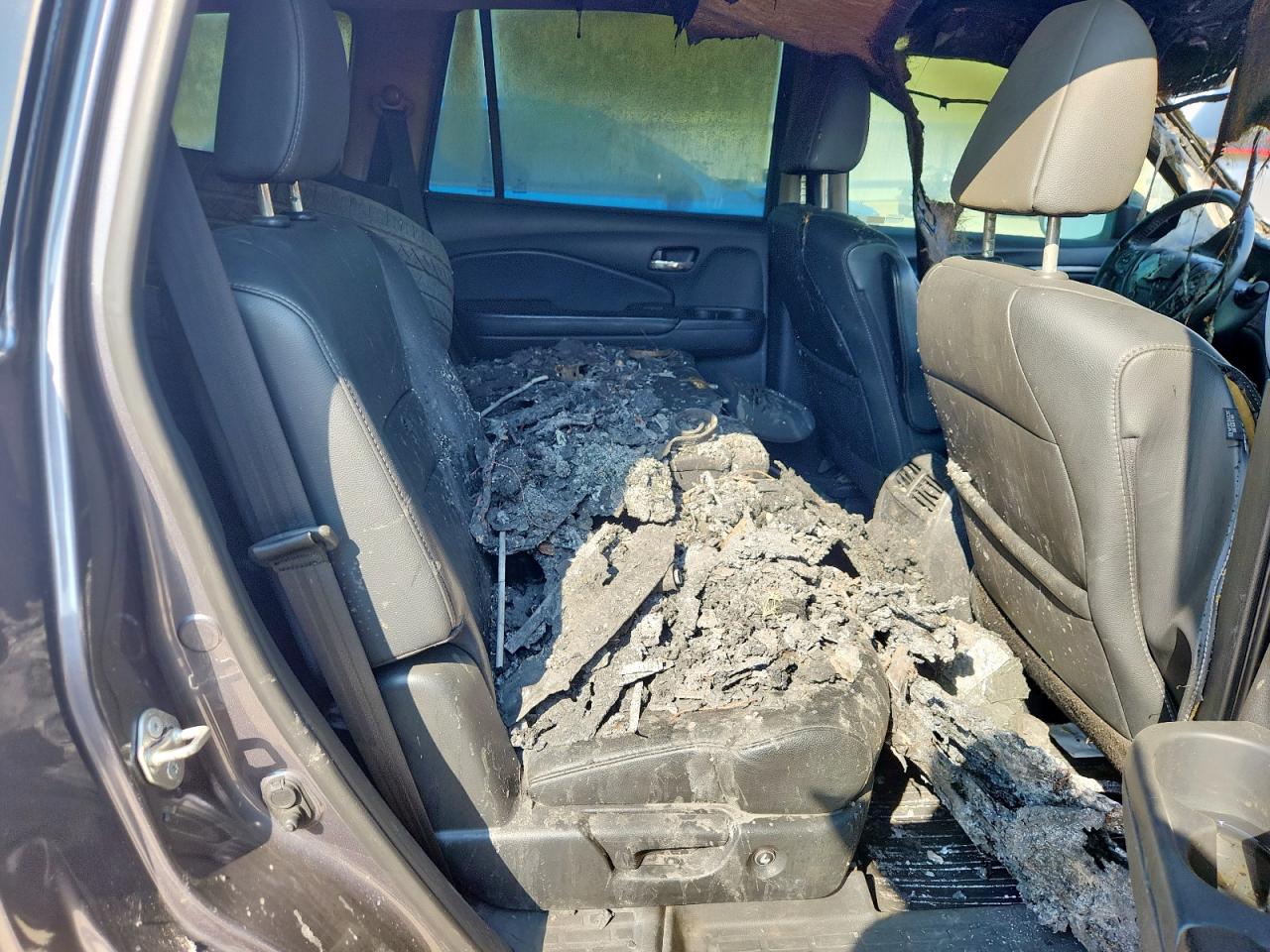 2018 Honda Pilot Exl VIN: 5FNYF5H55JB024246 Lot: 67305895