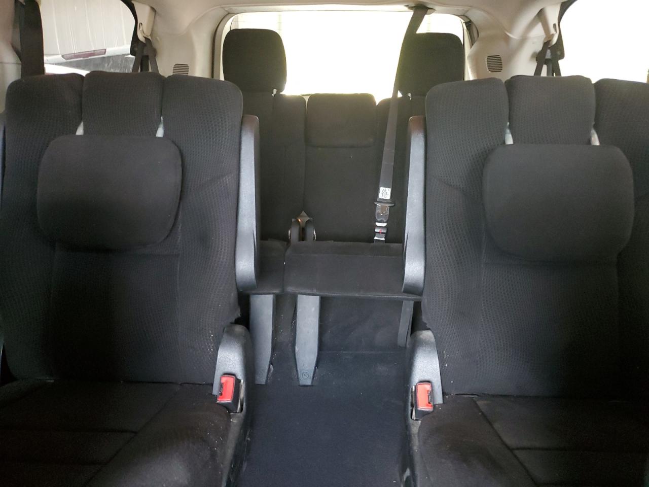 2013 Dodge Grand Caravan Sxt VIN: 2C4RDGCG9DR553576 Lot: 68500115