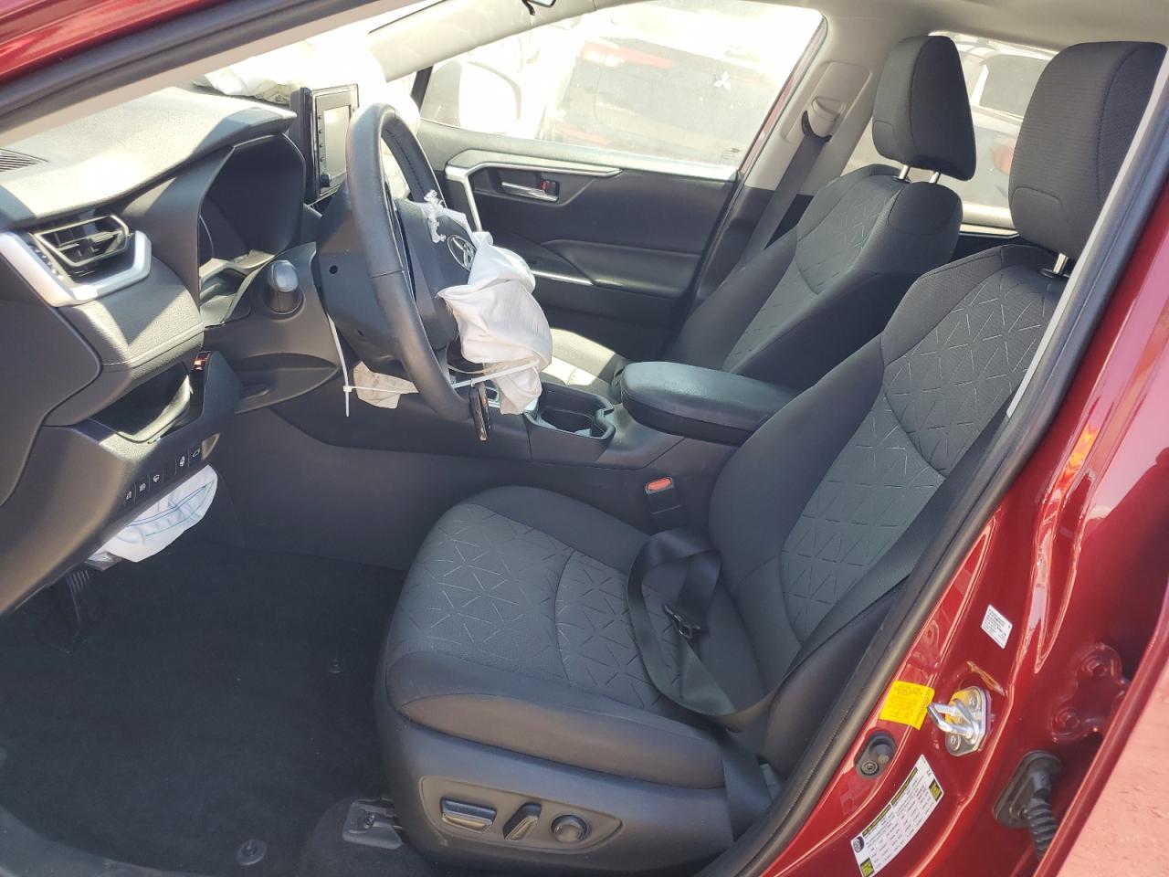 2T3W1RFV8LW069033 2020 Toyota Rav4 Xle