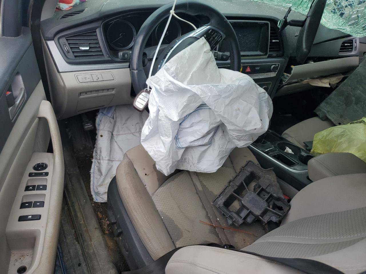 2018 Hyundai Sonata Sport VIN: 5NPE34AF7JH611493 Lot: 71009005