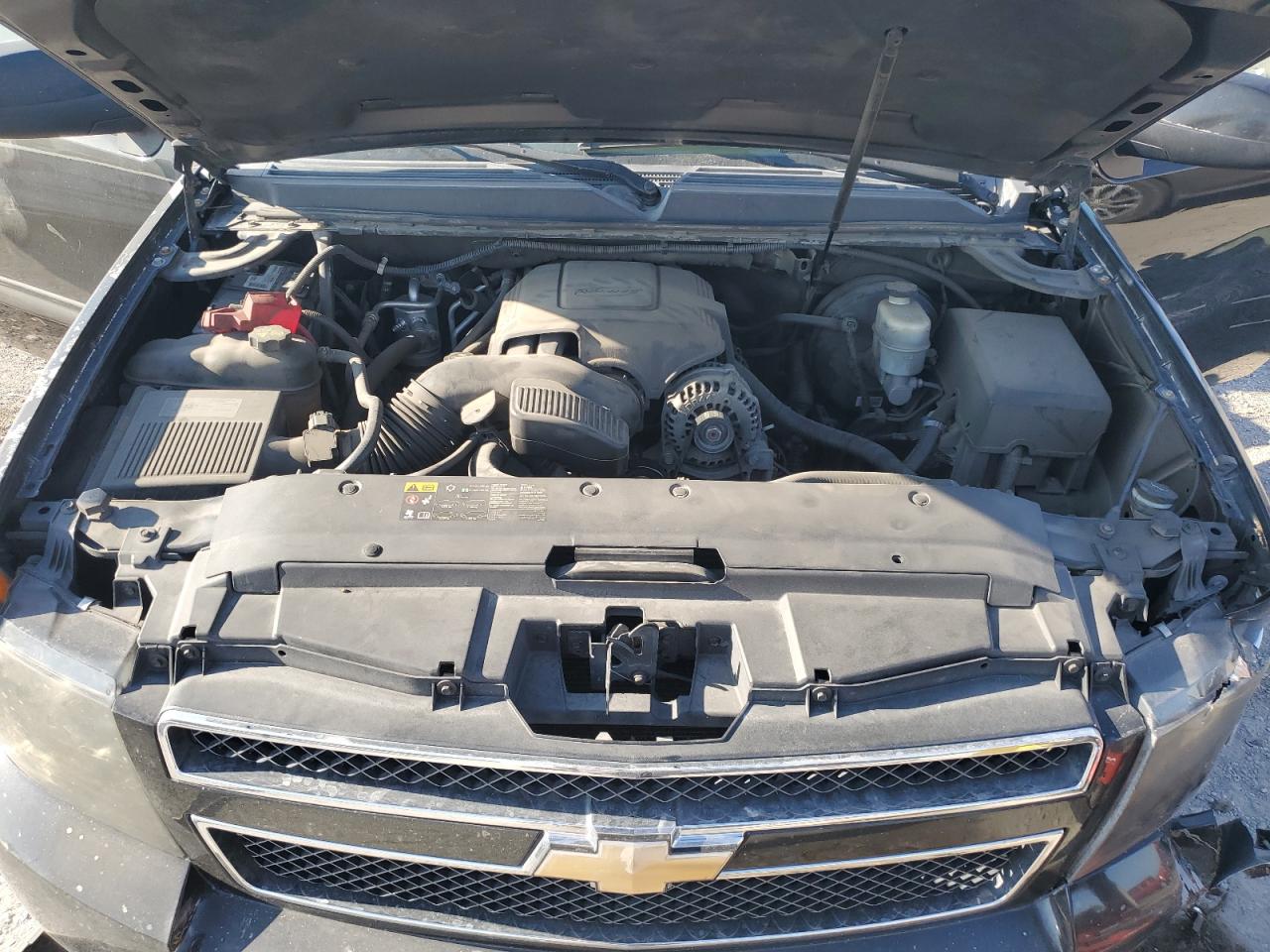 2011 Chevrolet Suburban K1500 Lt VIN: 1GNSKJE3XBR385634 Lot: 80205155