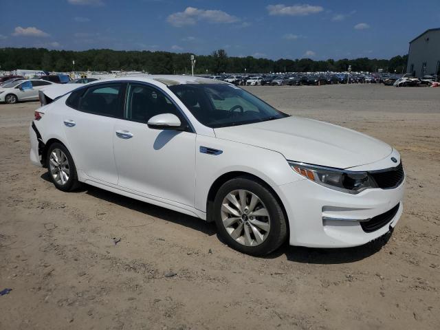  KIA OPTIMA 2016 Белы