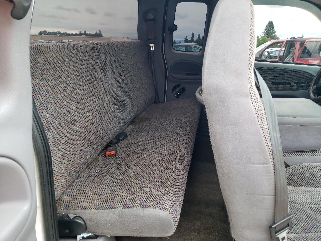 1998 Dodge Ram 1500 VIN: 3B7HC13Z6WG102367 Lot: 67776665