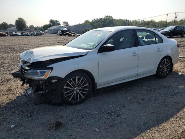  VOLKSWAGEN JETTA 2016 Белы