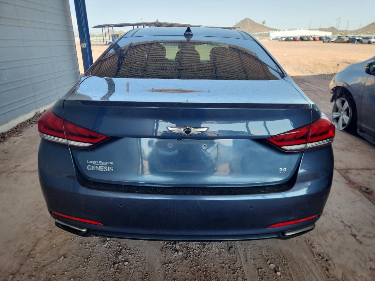 2015 Hyundai Genesis 3.8L VIN: KMHGN4JE0FU048080 Lot: 69770315