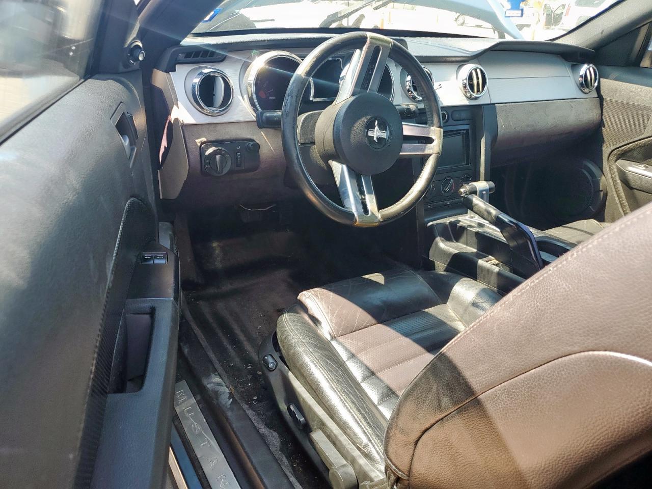 2006 Ford Mustang Gt VIN: 1ZVHT82H965245593 Lot: 70193985