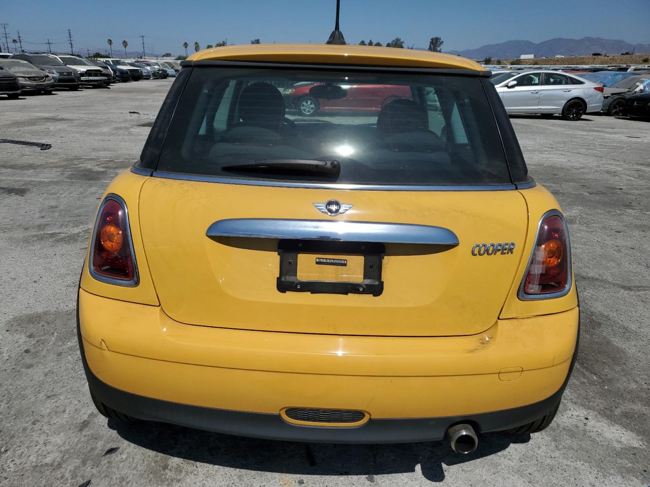 2007 Mini Cooper VIN: WMWMF33547TT57440 Lot: 70872765