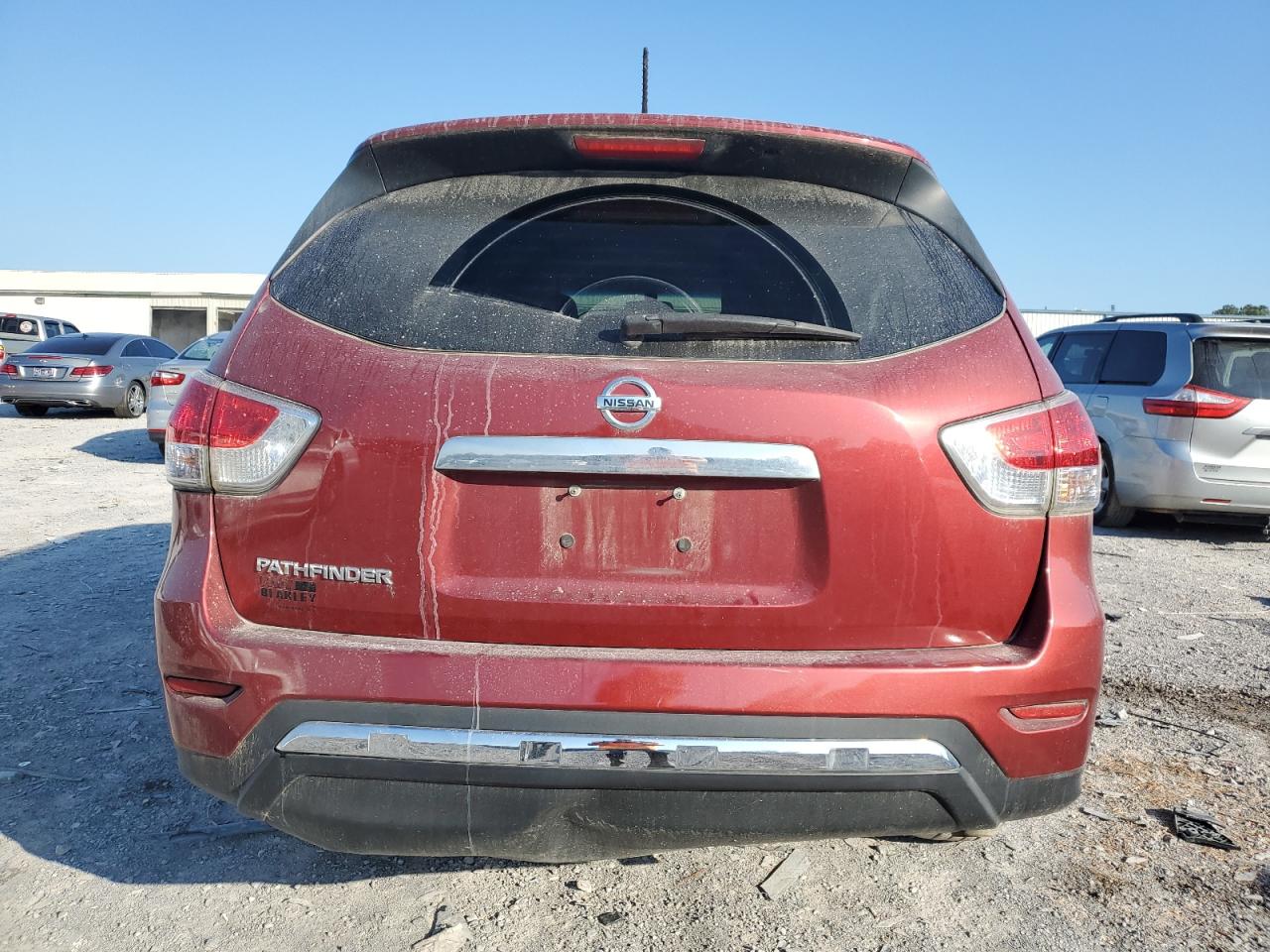 2016 Nissan Pathfinder S VIN: 5N1AR2MN7GC611028 Lot: 68928625