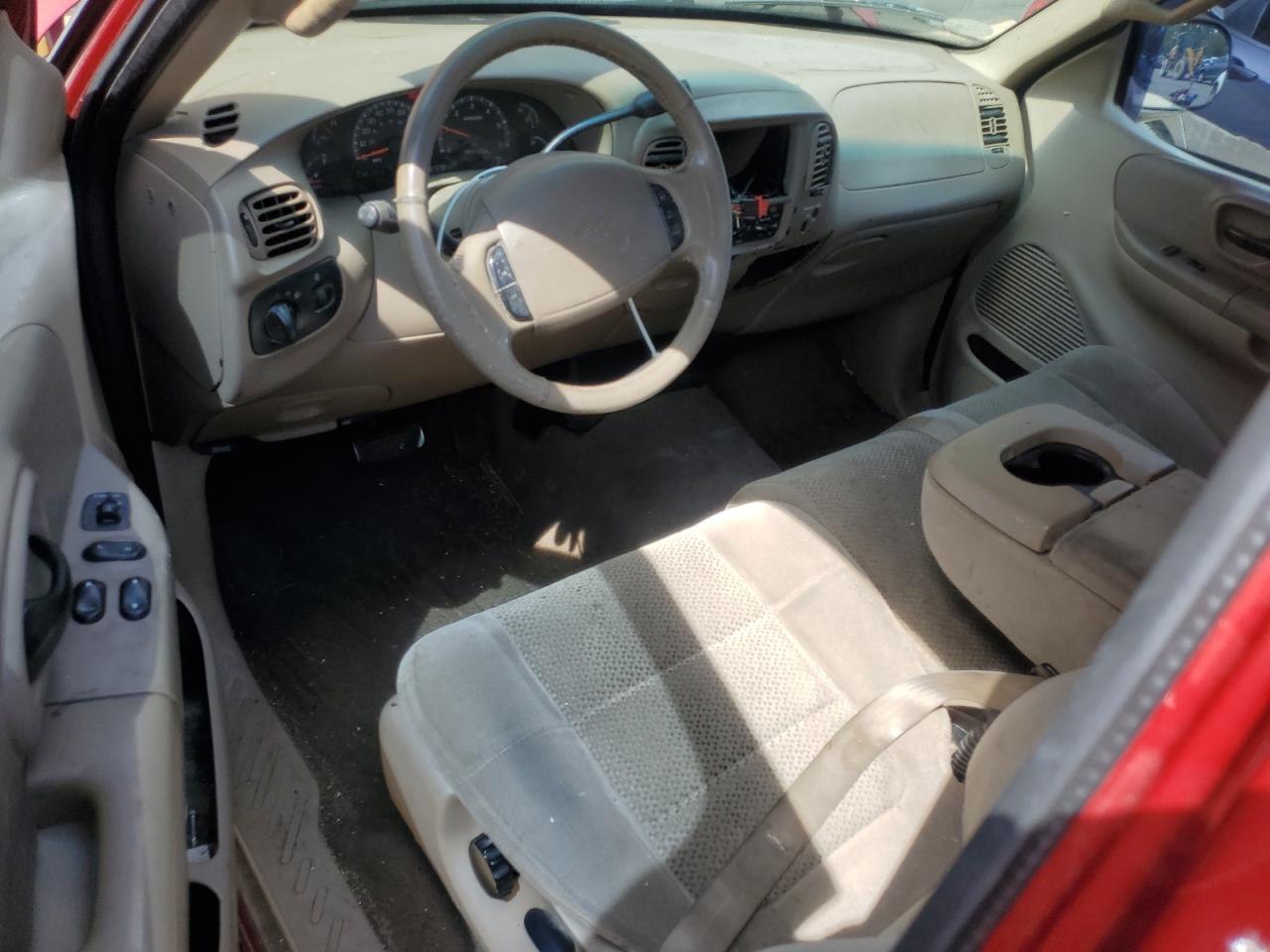 2002 Ford F150 VIN: 1FTRX172X2NA15210 Lot: 69617895