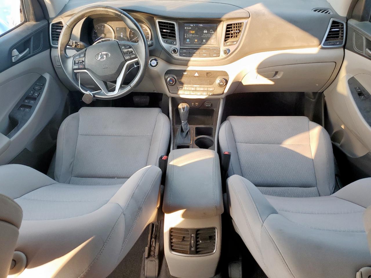 2018 Hyundai Tucson Value VIN: KM8J33A29JU805224 Lot: 66704535