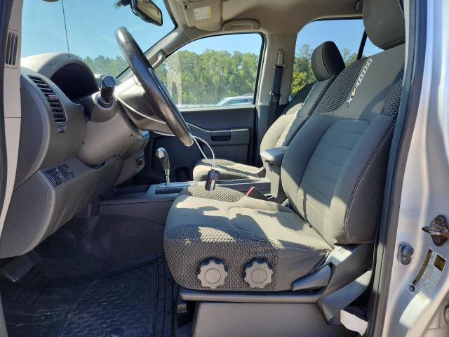  NISSAN XTERRA 2015 Srebrny