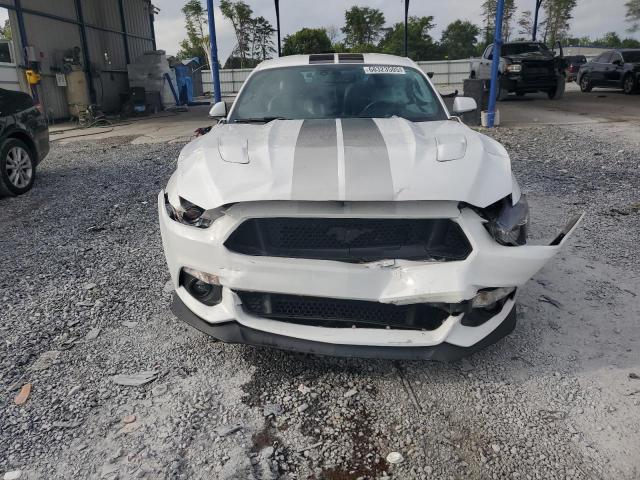  FORD MUSTANG 2017 Белы