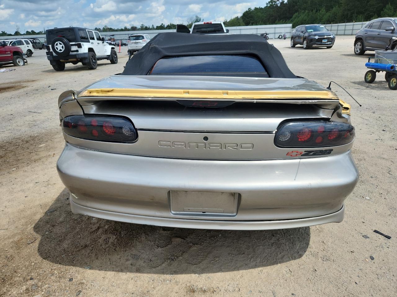 2002 Chevrolet Camaro Z28 VIN: 2G1FP32G622106447 Lot: 69040995