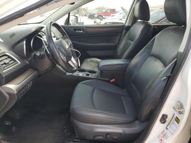  SUBARU OUTBACK 2015 White