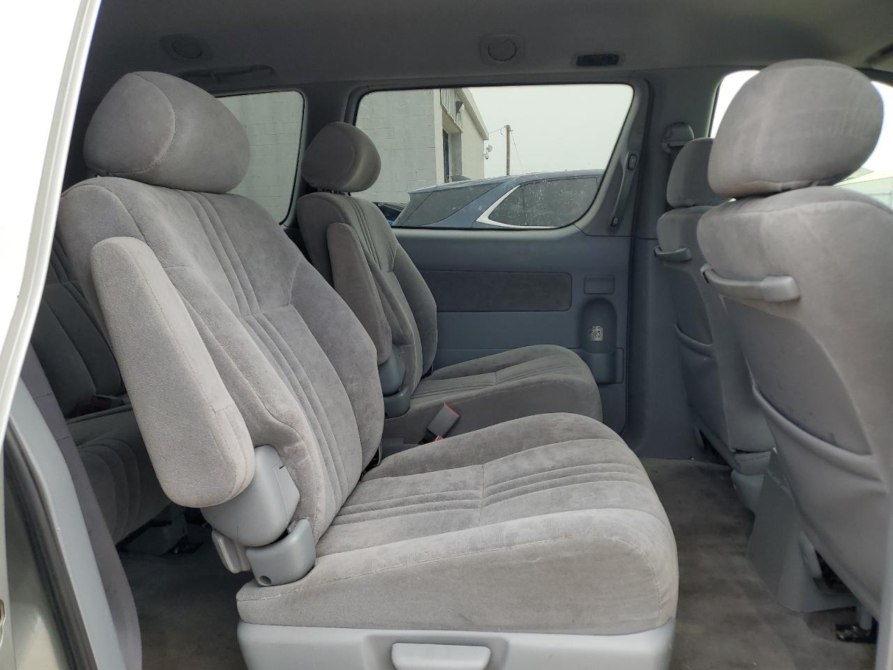 2002 Toyota Sienna Le VIN: 4T3ZF13C32U480860 Lot: 69137645
