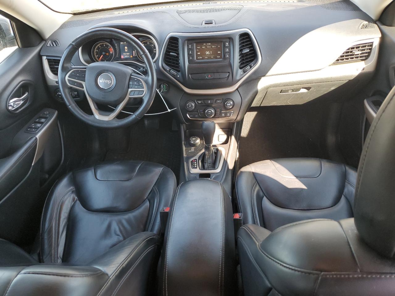 2017 Jeep Cherokee Latitude VIN: 1C4PJMCB6HW652016 Lot: 67956295