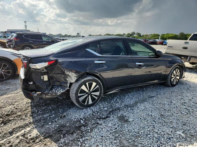  NISSAN ALTIMA 2019 Серый