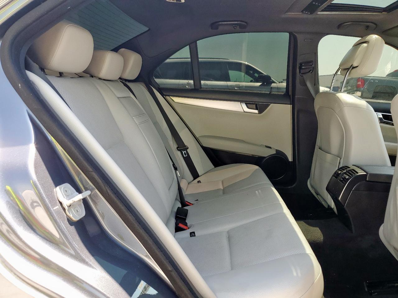 2013 Mercedes-Benz C 250 VIN: WDDGF4HB8DA786081 Lot: 68301485