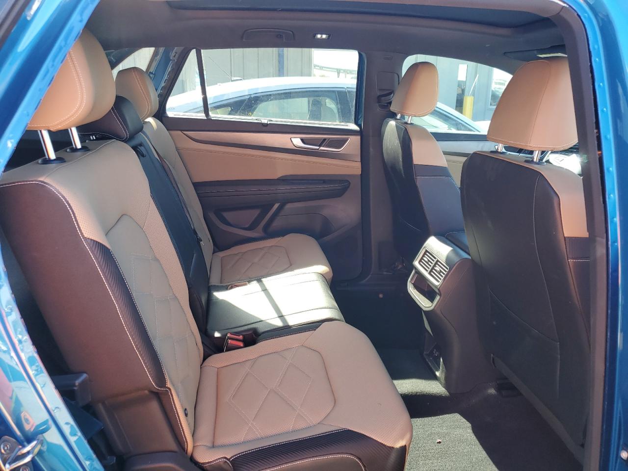 2024 Volkswagen Atlas Cross Sport Se VIN: 1V2KE2CA6RC247740 Lot: 68551875