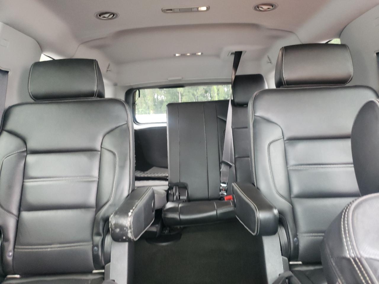 2018 GMC Yukon Xl Denali VIN: 1GKS1HKJ1JR146998 Lot: 68019765