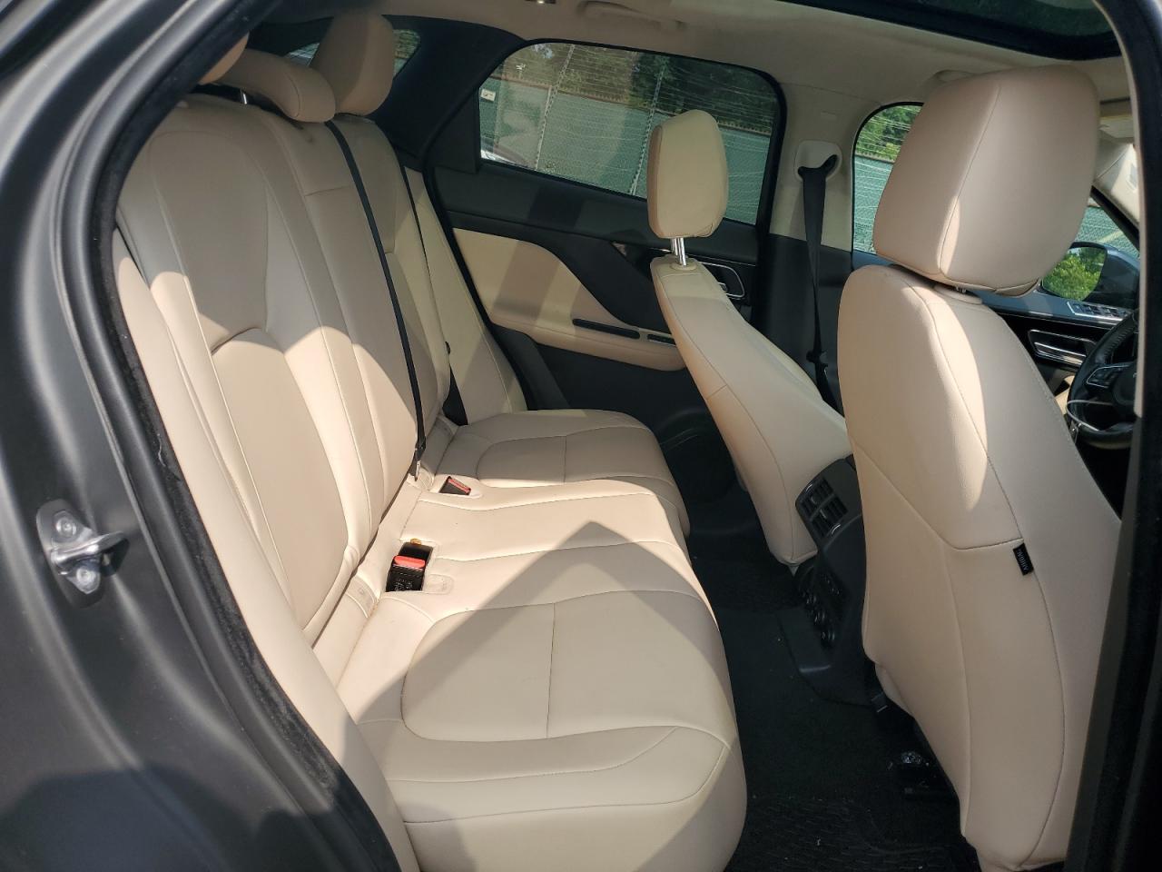 2020 Jaguar F-Pace Premium VIN: SADCJ2FX5LA618430 Lot: 66810175