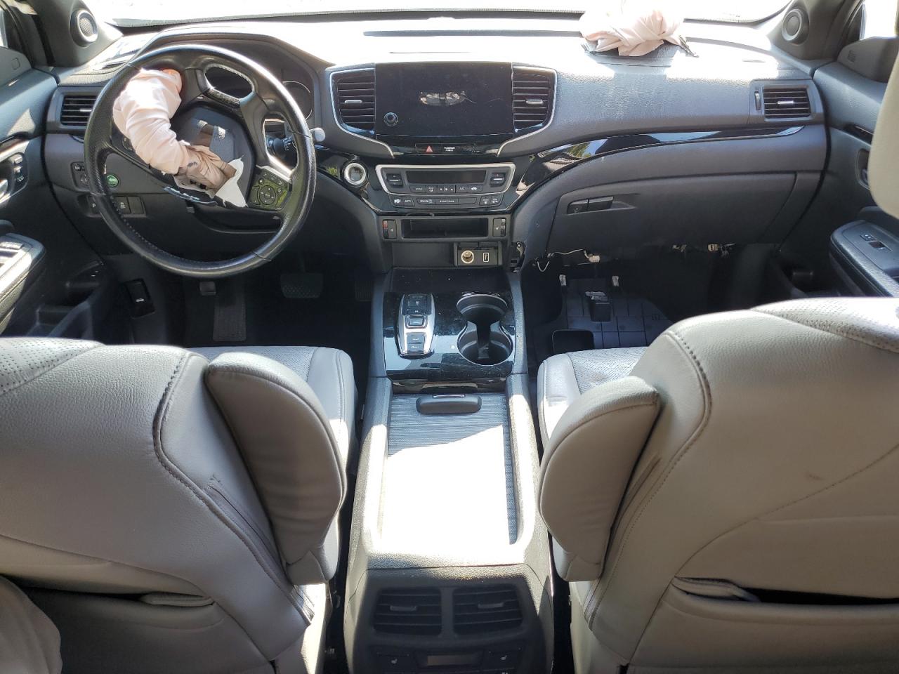 2019 Honda Passport Touring VIN: 5FNYF8H98KB006376 Lot: 69685155