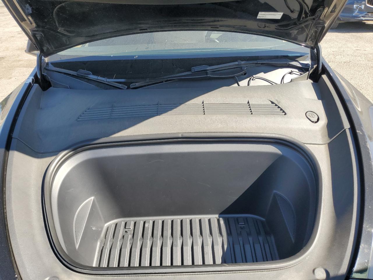 2023 Tesla Model Y VIN: 7SAYGDEE4PA098083 Lot: 69416445