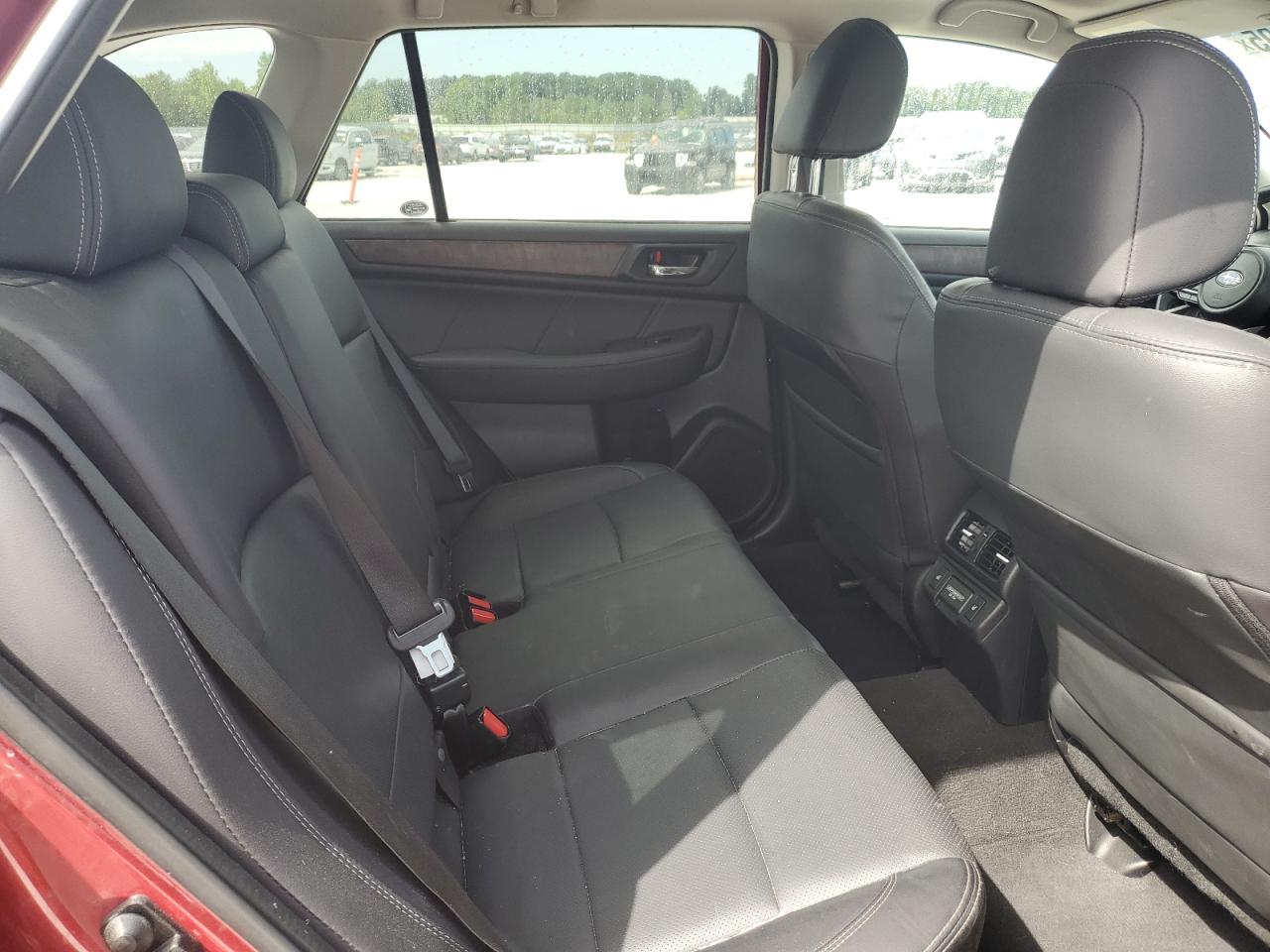 2018 Subaru Outback 2.5I Limited VIN: 4S4BSANC9J3314656 Lot: 69990095