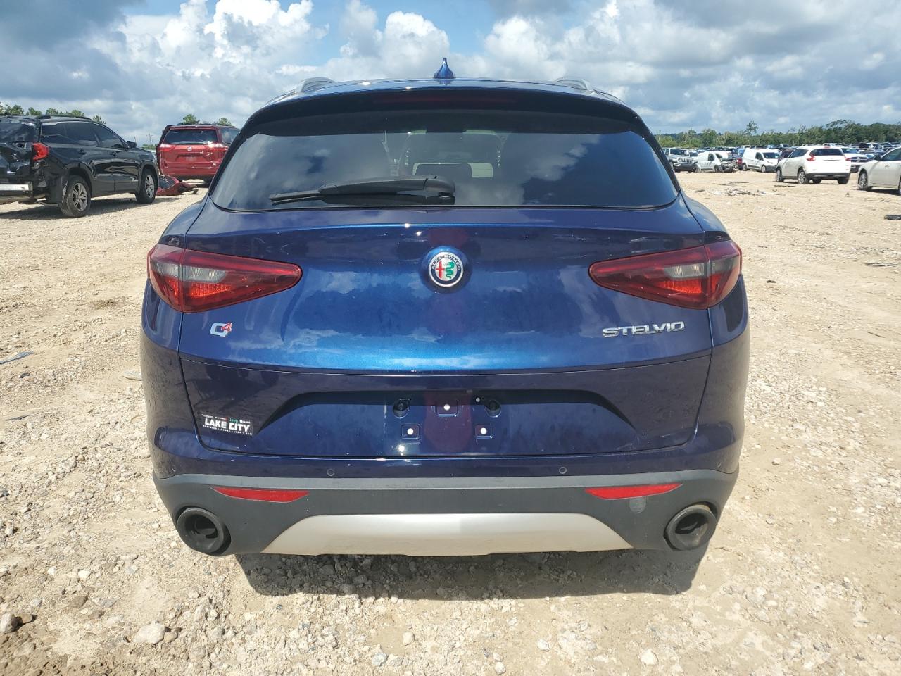 2018 Alfa Romeo Stelvio Ti VIN: ZASFAKBN5JB63657 Lot: 68424505