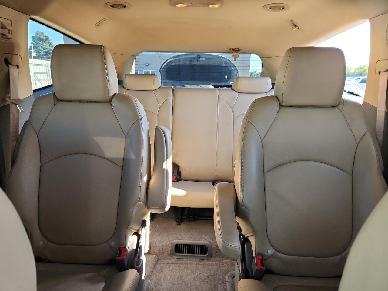 2011 Chevrolet Traverse Lt VIN: 1GNKVJED1BJ352326 Lot: 69297165