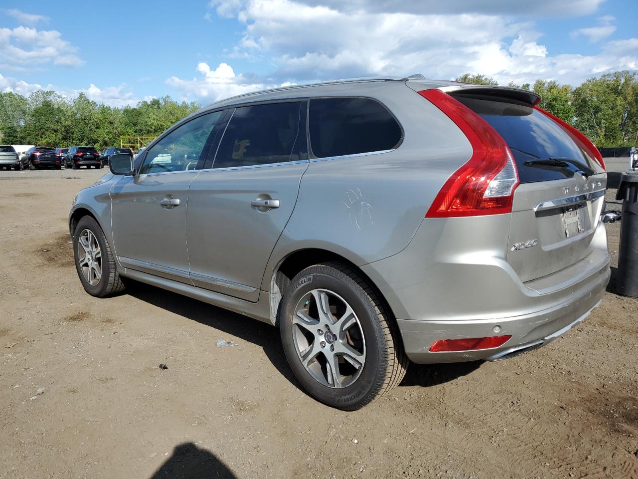 2015 Volvo Xc60 T6 Premier beige null gas YV4902RK1F2721171 photo #3